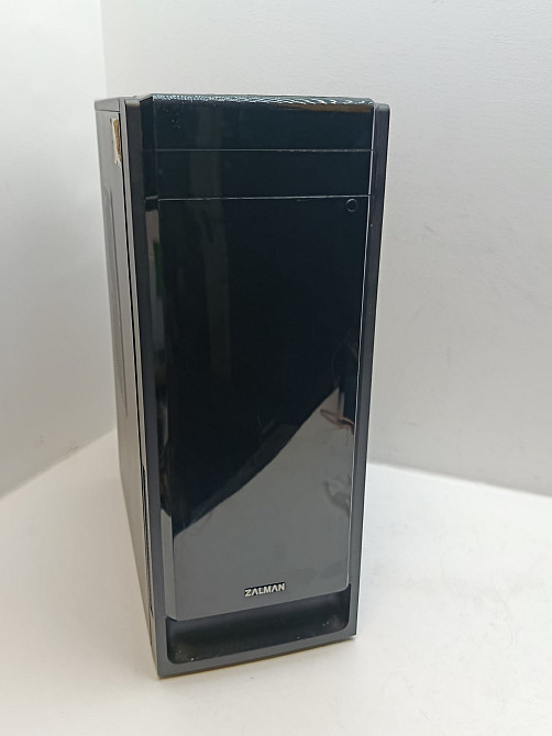 Системний блок: корпус Zalman,материнська плата ASRock Z77 Extreme4-M 0/0/0 + БЖ Be quiet 400W Straightpower 8 BQT E9-400W gold (товар вживаний) Луцьк - фото 1