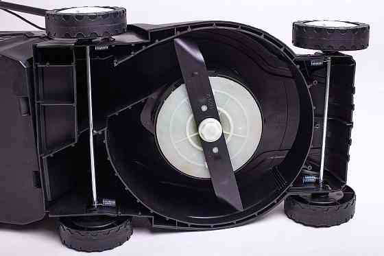 Газонокосарка LEX 2200 Вт електрична (LXLM32E), асинхронний двигун, Чехія Львів