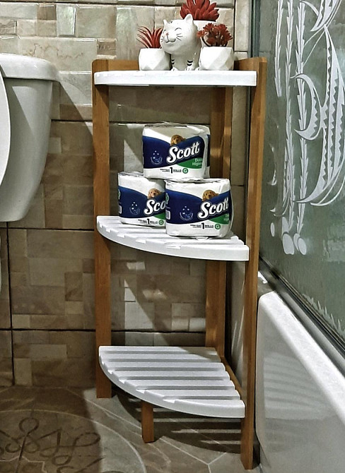 Стеллаж угловой для ванной 