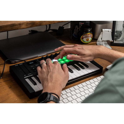 MIDI-клавиатура Novation Launchkey Mini 25 MK4 (236478) Винница - изображение 9