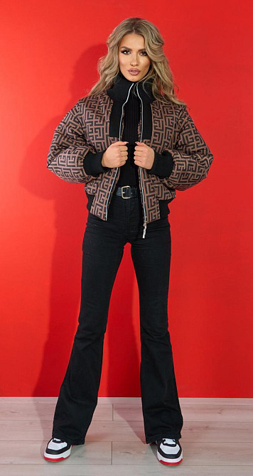 Коротка об'ємна куртка (42) Київ - фото 5