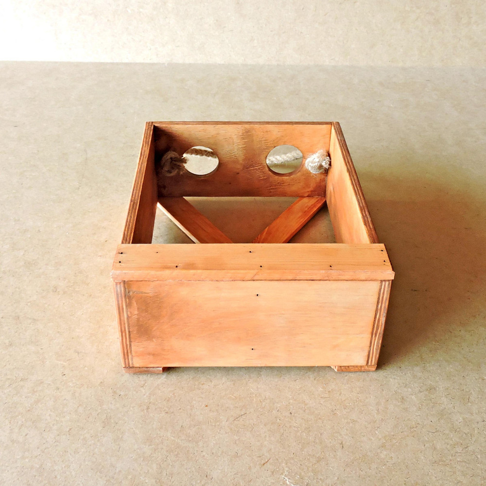 Подарочная коробка 