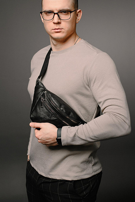 Чоловіча сумка-бананка на пояс з натуральної шкіри ST004 (Чорна) Суми - фото 5