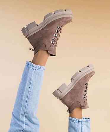 Черевики жіночі RONE SONY-5 латте (зима, замша натуральна) (4271) 39 Коломыя