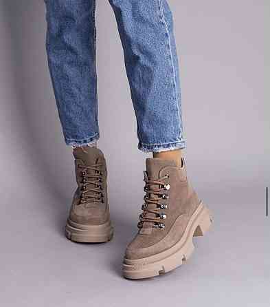 Черевики жіночі RONE латте замша натуральна зимові 39р.-25см. 40р.-25.5см. (4271) Коломыя