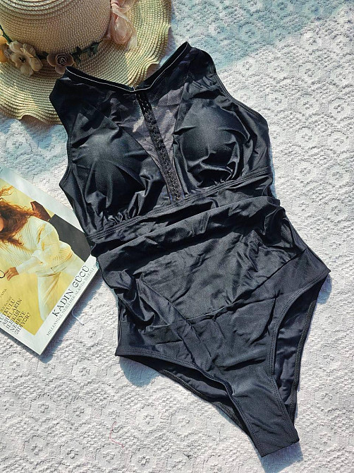 Купальник жіночий суцільний з сітчастими вставками Чорний M Харків - фото 5