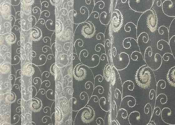 Тюль VR-Textil 1685т Фатин с вышивкой Молочный 300х270 см (42-0728) Киев