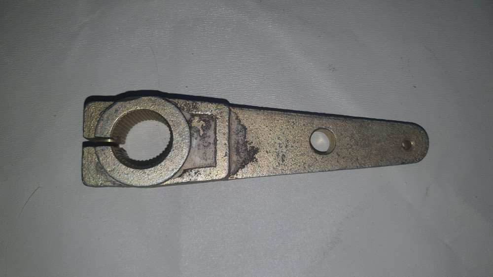 Важіль вилки зчеплення ЗІЛ-5301, ЗІЛ-4331, ПАЗ. 495560-1602043. Харків - фото 1