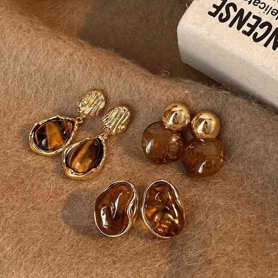 Серьги набор 5 пар в различных дизайнах с смола под янтарь золотистые,женская бижутерия серьги комплект Каменец-Подольский
