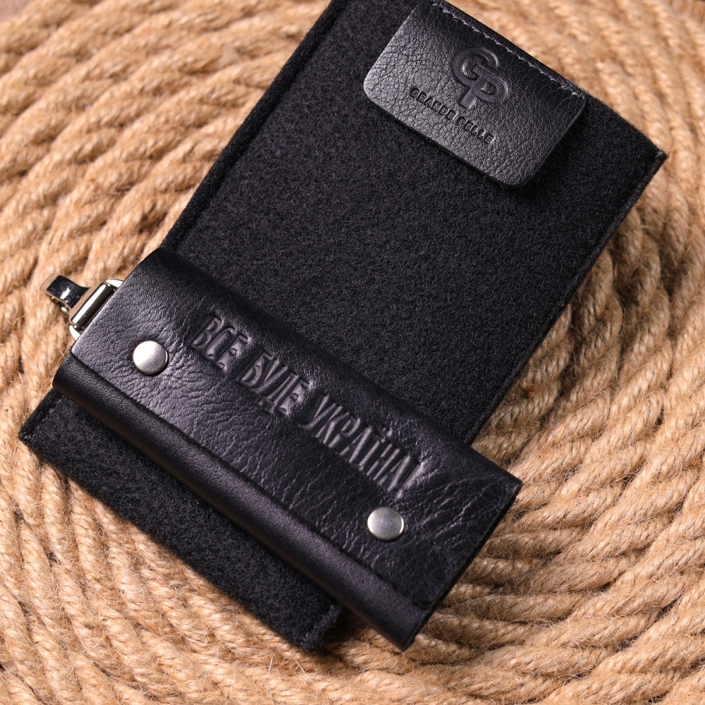 Удобная ключница в глянцевой коже Украина GRANDE PELLE 16719 Черная Киев - изображение 10