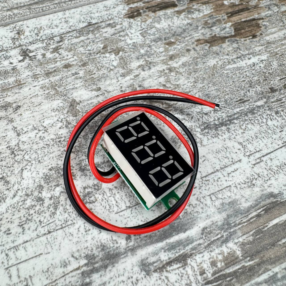 Цифровой вольтметр 2.5-30В с LED-дисплеем 0.36