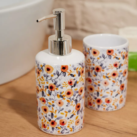 Шторка для ванной и душа набор аксессуаров и ванных принадлежностей: шторка,стакан для щеток,дозатор для мыла Каменец-Подольский