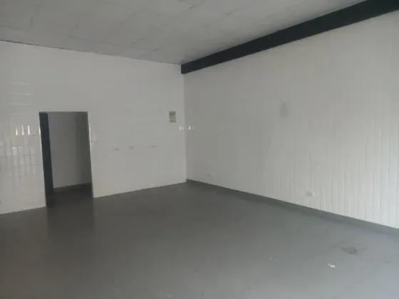 Помещения (магазин) Водоснабжение, канализация Днепр