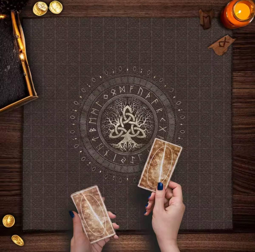 Вівтарна скатертина для карт Таро та Рун.Скатертина для ворожіння 50*50 см. УЦІНКА Київ - фото 3