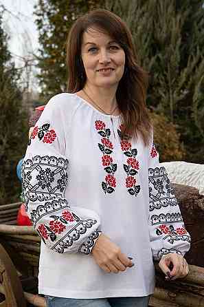 Вышиванка женская льняная, белая топ 62 Киев