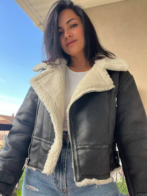 Дублянка жіноча Aftf Basic 2418 косуха укорочена блискавка біле хутро чорна, чорний, S Київ - фото 17