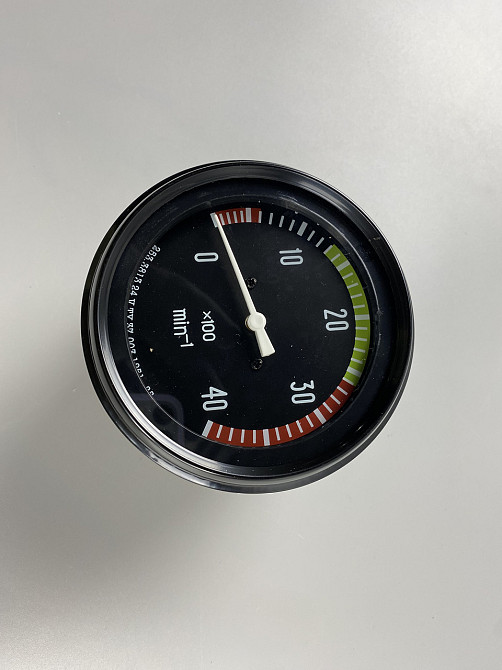 Тахометр електронний КамАЗ МАЗ УРАЛ для контролю обертів двигуна 24V Мукачево - фото 6