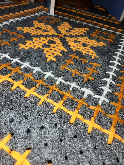 Коврик вышитый ( ручная работа) в детскую 96*90 см Киев - изображение 9