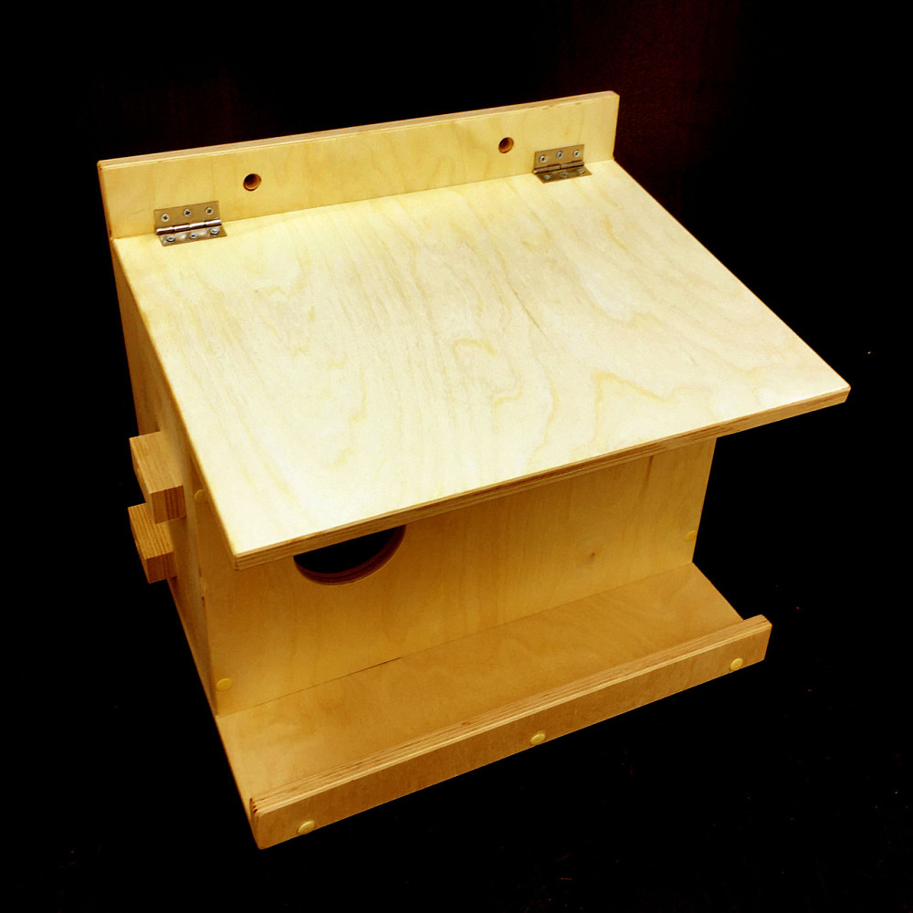 Домик для белок 