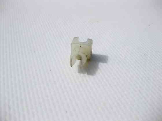 Mercedes-Benz  A2029971281 Втулка троса передніх дверей E-Class W210 W211 C-Class W202 CL C215 CLS C219 G-Class W463 Одеса