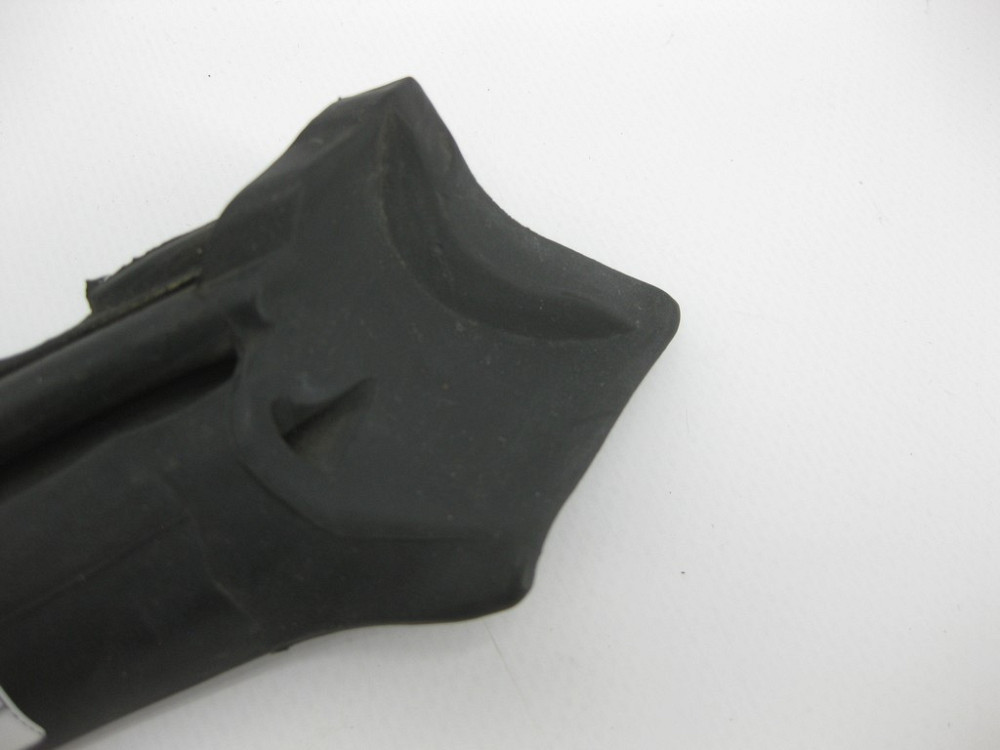 Mercedes-Benz  A2097200278 Ущільнювальна гумка правих дверей CLK C209 Одесса - изображение 9