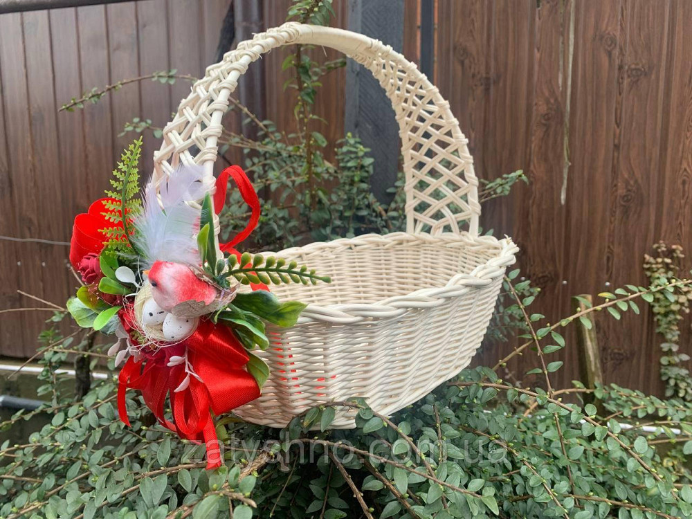Кошик білий, плетений з прикрасою Київ - фото 1