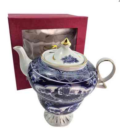 Чайник с чашкой фарфоровый Павлины Киев