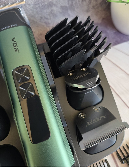 Професійний набір VGR 117 тример голови бороди  носа машинка для стрижки. Харків - фото 2