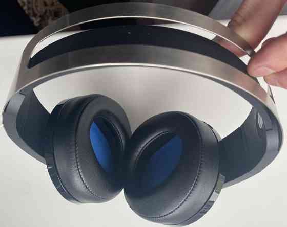 Наушники: Sony PlayStation Wireless headset . Харків