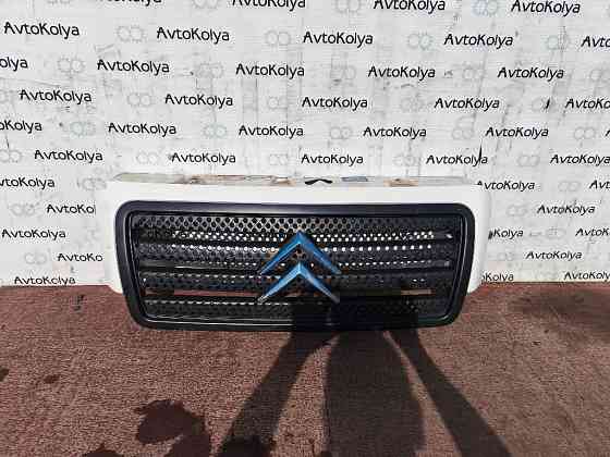 Решітка радіатора Citroen Jumpy 2004-2006 Ковель