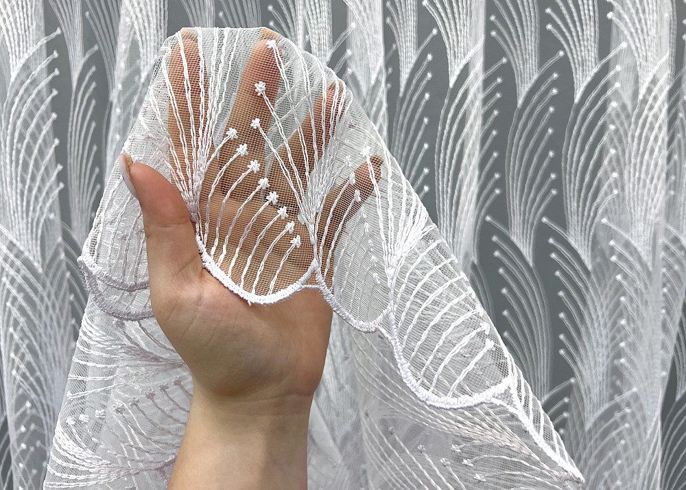 Тюль VR-Textil 2012т Фатин с вышивкой и люрексом Холодный белый 300х250 см (42-1349) Киев - изображение 6