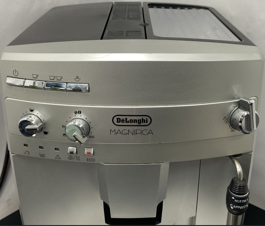 Кавомашина Delonghi Magnifica. Київ - фото 2
