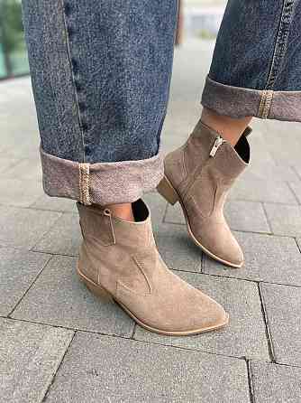 Edan Instruments Черевики жіночі EDAN горіх натуральна замша 5см каблук 36-40 (5648) Коломия