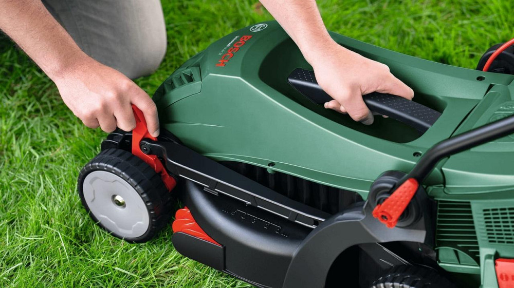 Газонокосарка Bosch UniversalRotak 37-555 (0.600.8A6.501) ( 27117 ) Харьков - изображение 6