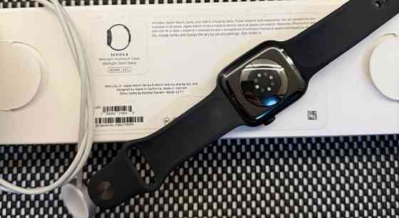 Смарт -Часы Apple Watch Series 8 45mm. Midnight Aluminium. Киев