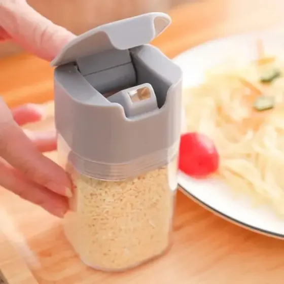 Баночка для специй, приправ и соусов с автоматической самооткрывающейся крышкой, бутылка с дозатором, герметичная Коломия