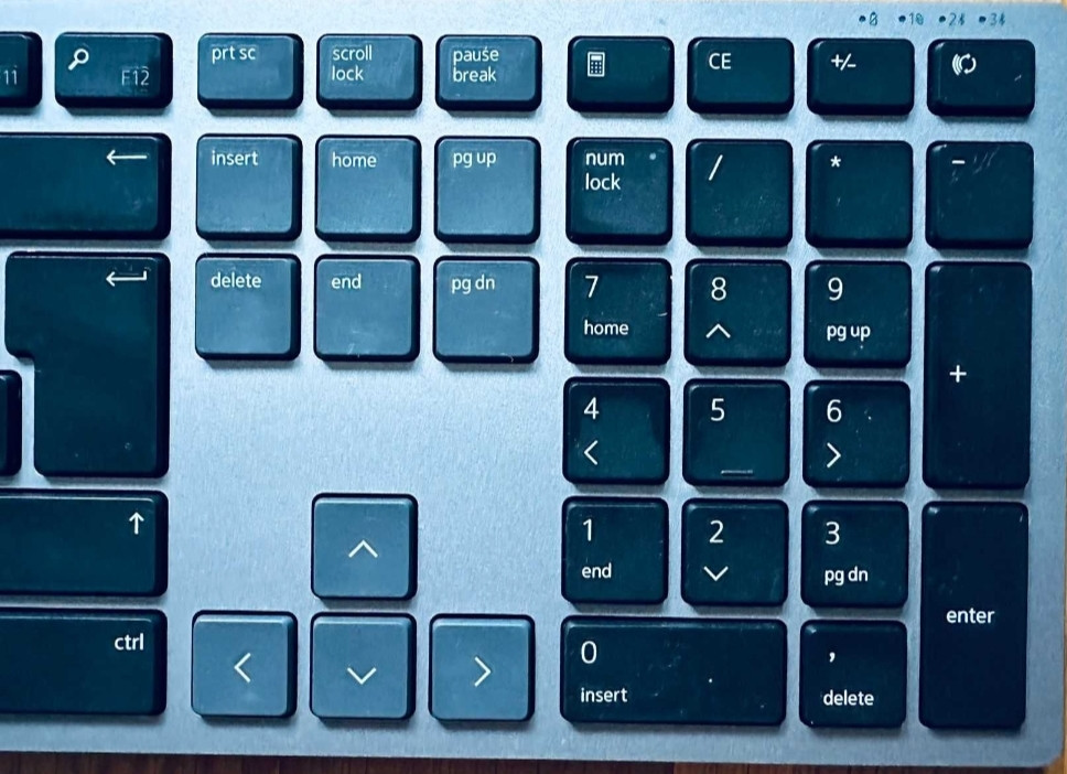 Комплект клавіатура і мишка Dell Multidevice Bluetooth Киев - изображение 4