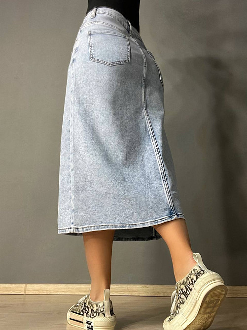 Юбка женская джинсовая Liana 421 россыпь камешков прямая разрез впереди стрейчевая большие размеры голубая, голубой, 4О, 40, 105 см, 127 см Киев - изображение 4