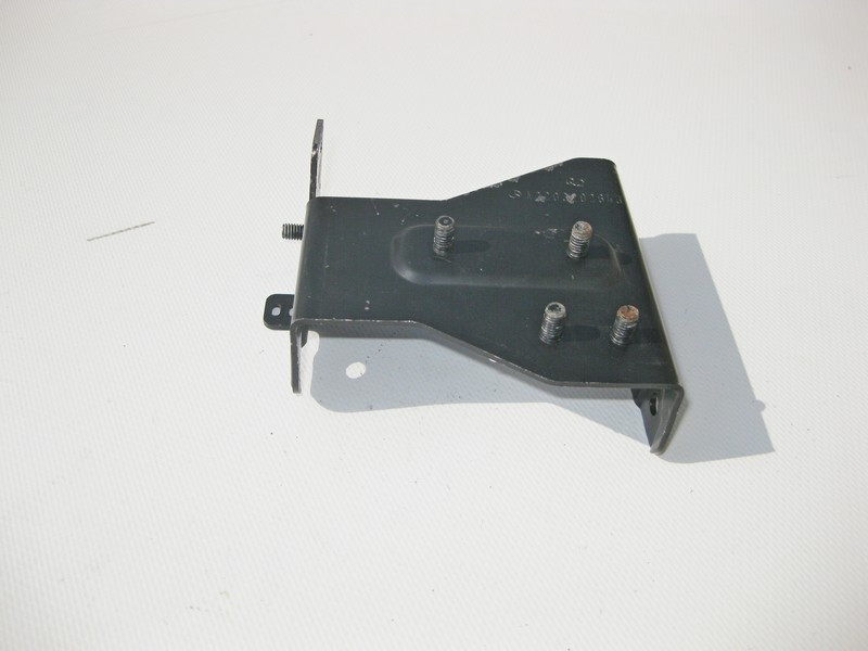 Mercedes-Benz  A2203202643 Кронштейн проводів на підсилювачі переднього бампера S-Class W220 Одесса - изображение 6