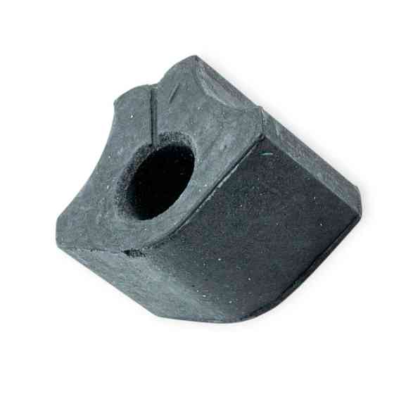 Втулка задня Шкода Octavia, Golf VI, Bora 99-(d-17 мм) стабілізатора Мукачево