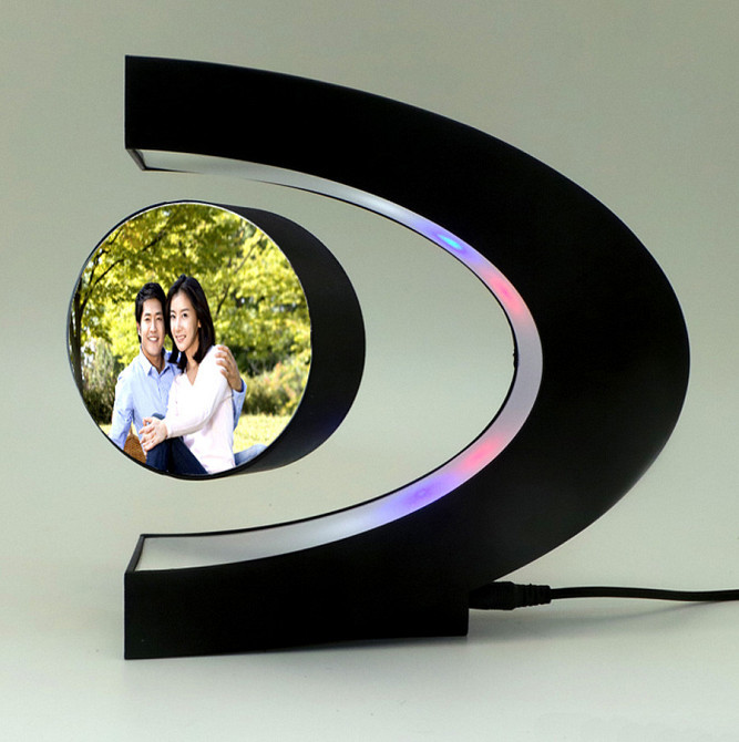 Левитирующая фоторамка с-образная ЧЕРНАЯ Фоторамка левитация Кременчуг - изображение 1