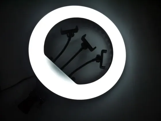 Кольцевая LED лампа RL-14 36см 220V 1 крепл.тел. + пульт + чехол Коломыя