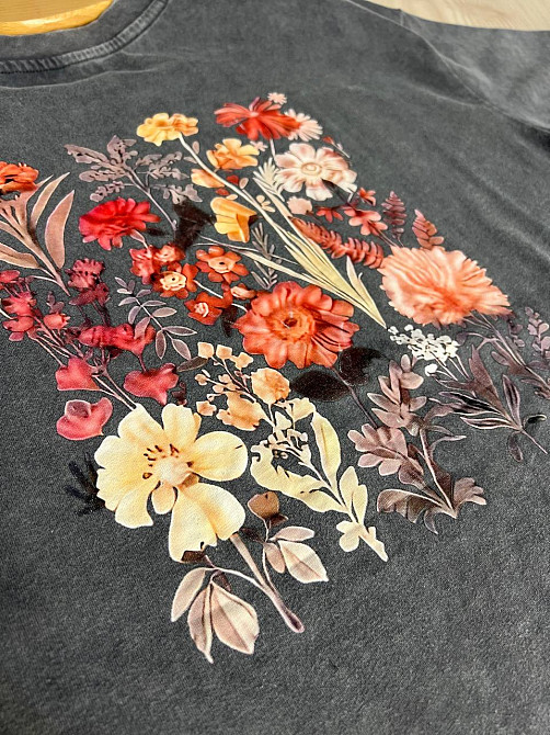 Футболка женская A-N 27005 тай-дай вареная с цветочным принтом на спине, серый, one size Киев - изображение 10
