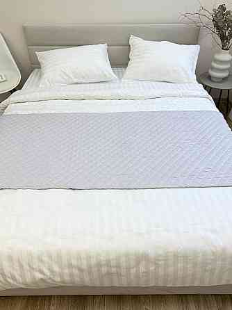 Ecotton Покривало-доріжка на ліжко Ecotton 70х230 см Саші антиалергенна двостороння світло-сіра Коломия