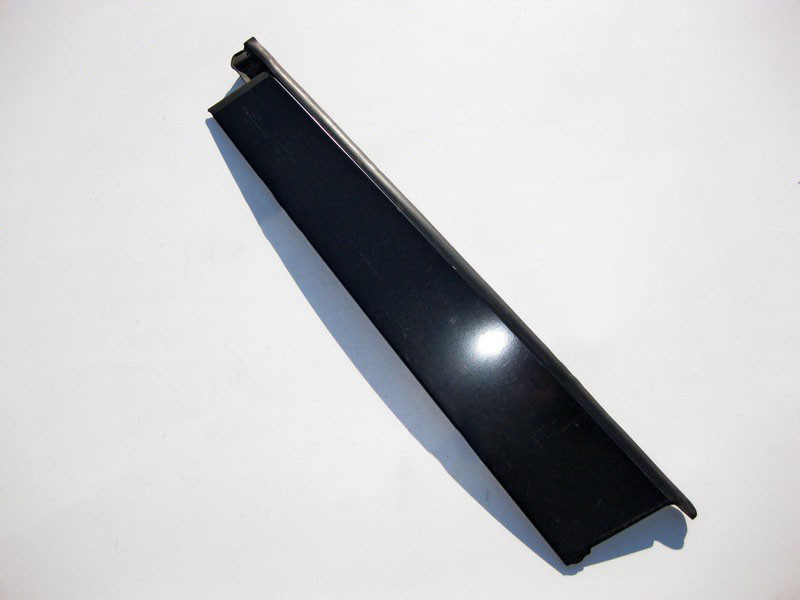 Mercedes-Benz  A1646903687 Вертикальна накладка скла задніх правих дверей ML W164 Одесса - изображение 1