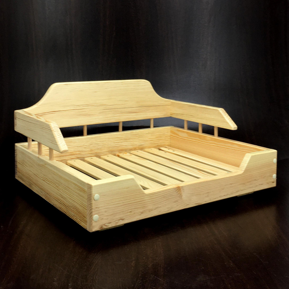 Лежак деревянный для собаки 