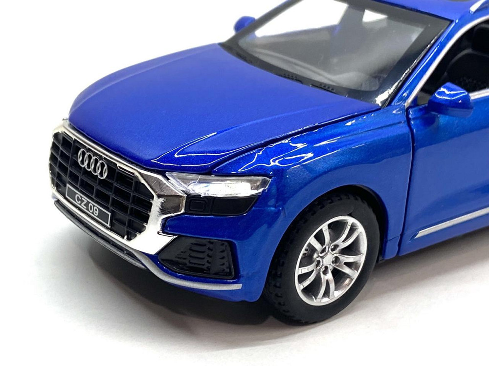 Машинка металева TK Union Group Audi Q8 1:32 світло звук відчиняються двері Синя (GT-08198) Чернігів - фото 3