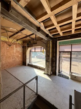 Оренда комерційного приміщення в центрі Дніпра, червона лінія, прохідне місце Дніпро