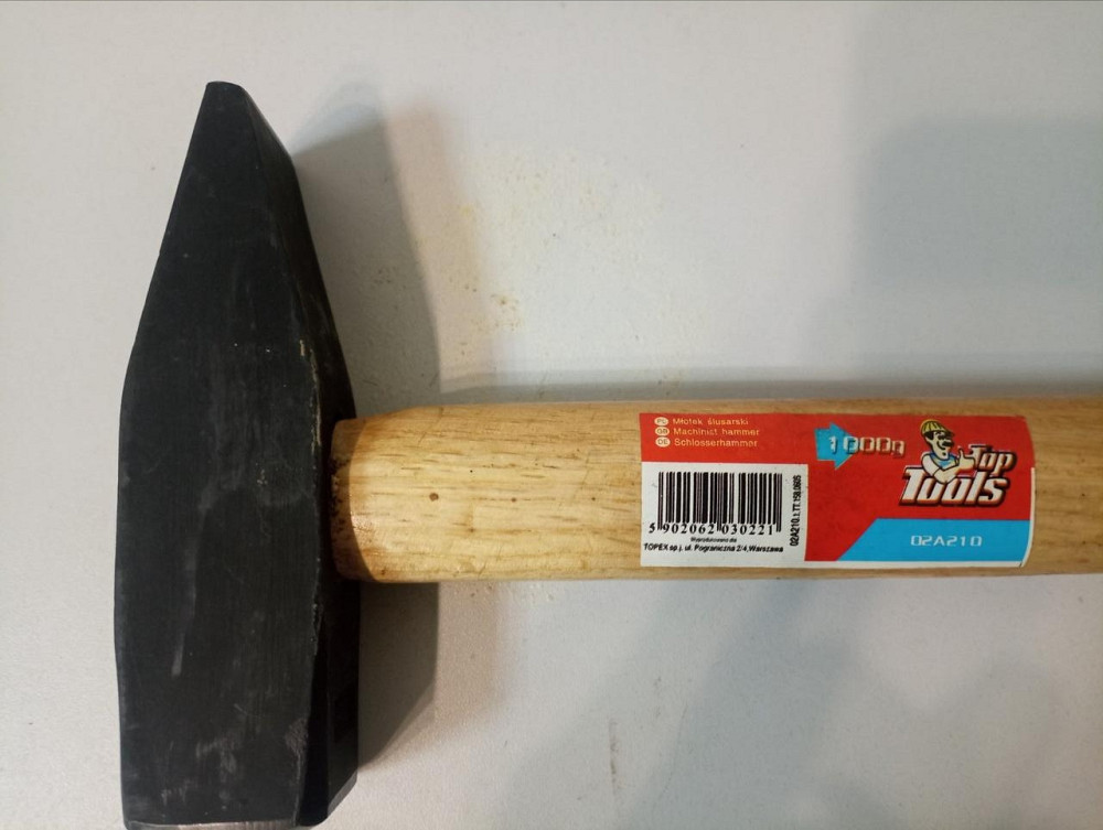 Молоток слюсара "TopTools" 1,0 кг з дерев'яною ручкою Київ - фото 2
