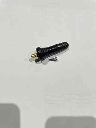 Ниппель колеса (стайлинговый, прямой)   (резиновый, черный) Мукачево